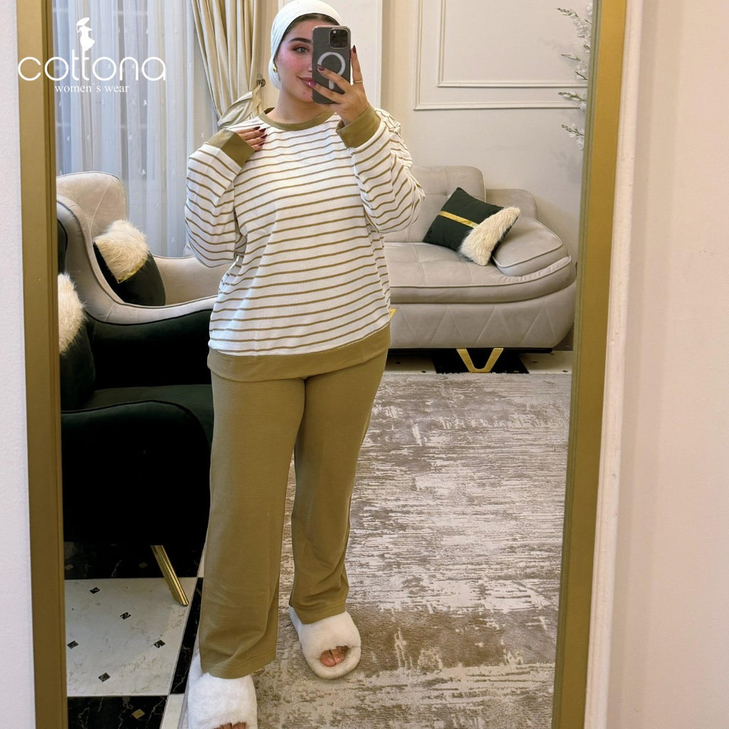 بيجامة سوت بنى